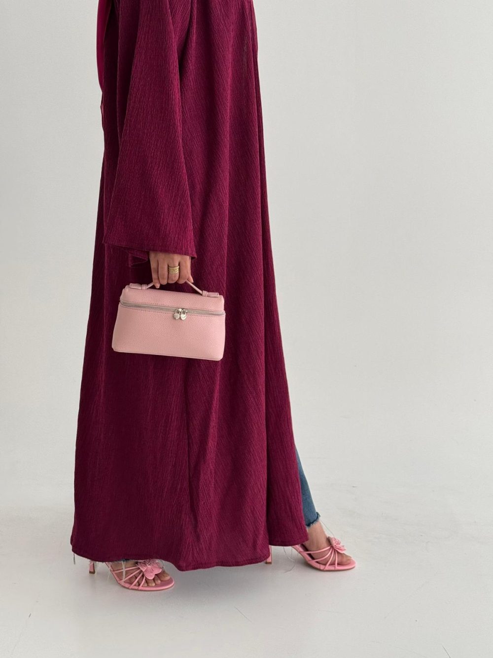 ⁦fuchsia abaya⁩ - الصورة ⁦3⁩
