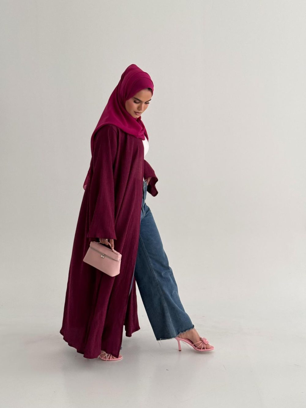 ⁦fuchsia abaya⁩ - الصورة ⁦6⁩