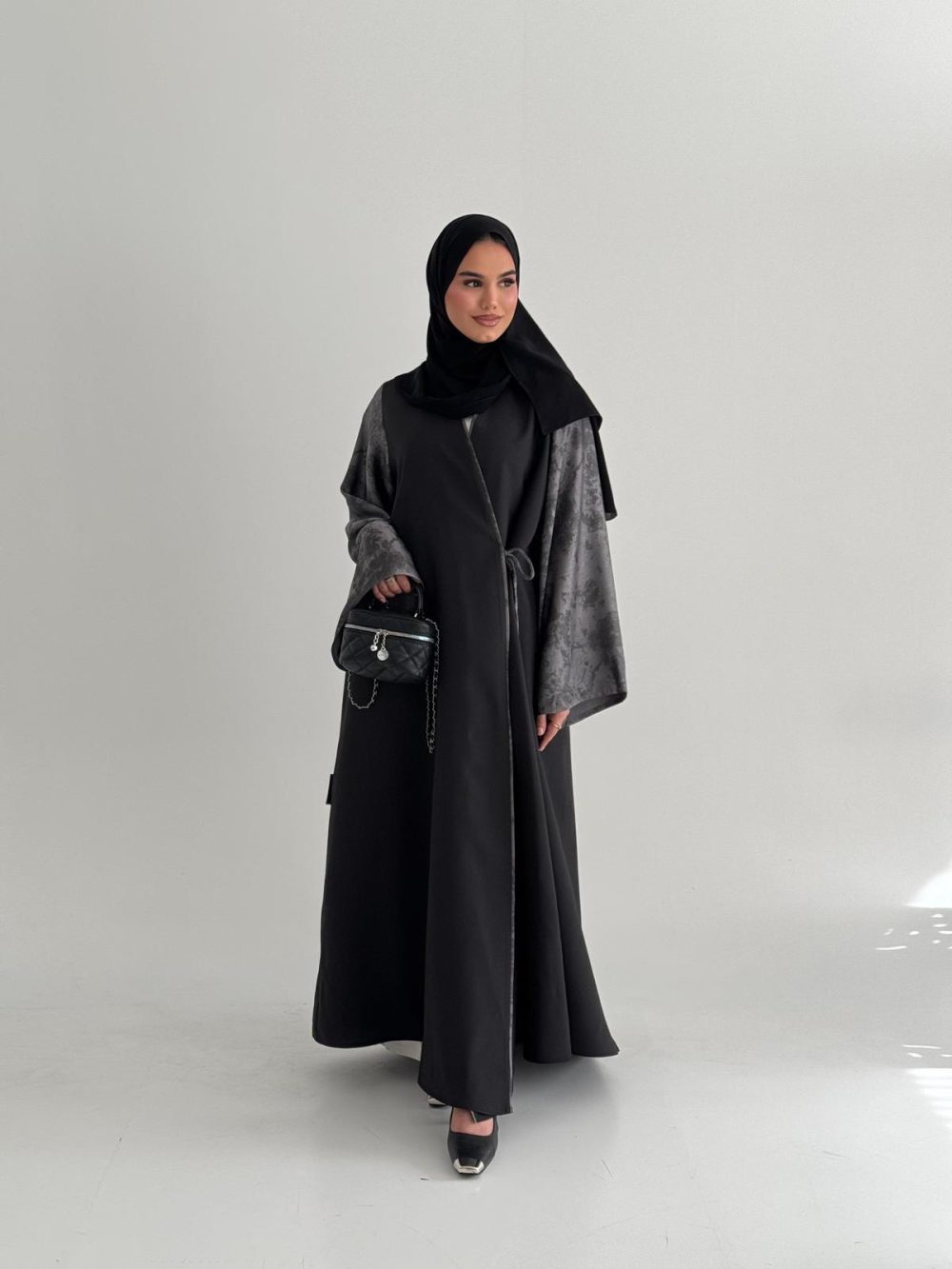 ⁦GrayXblack⁩ - الصورة ⁦6⁩